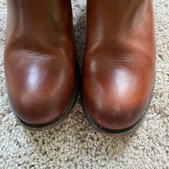 Frye Melissa Button Boot - Picture 4 of 10